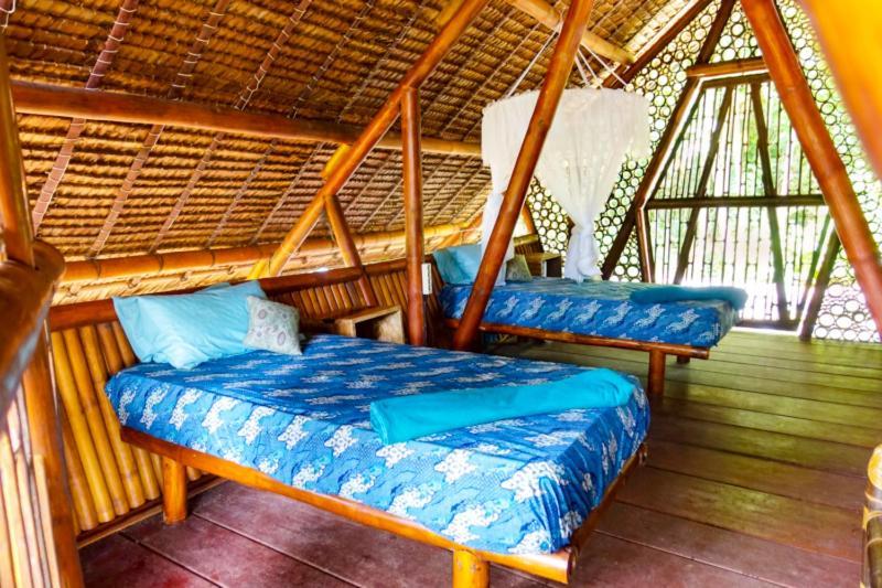 Southern Mentawai Outpost 호텔 Sibigau Island 외부 사진